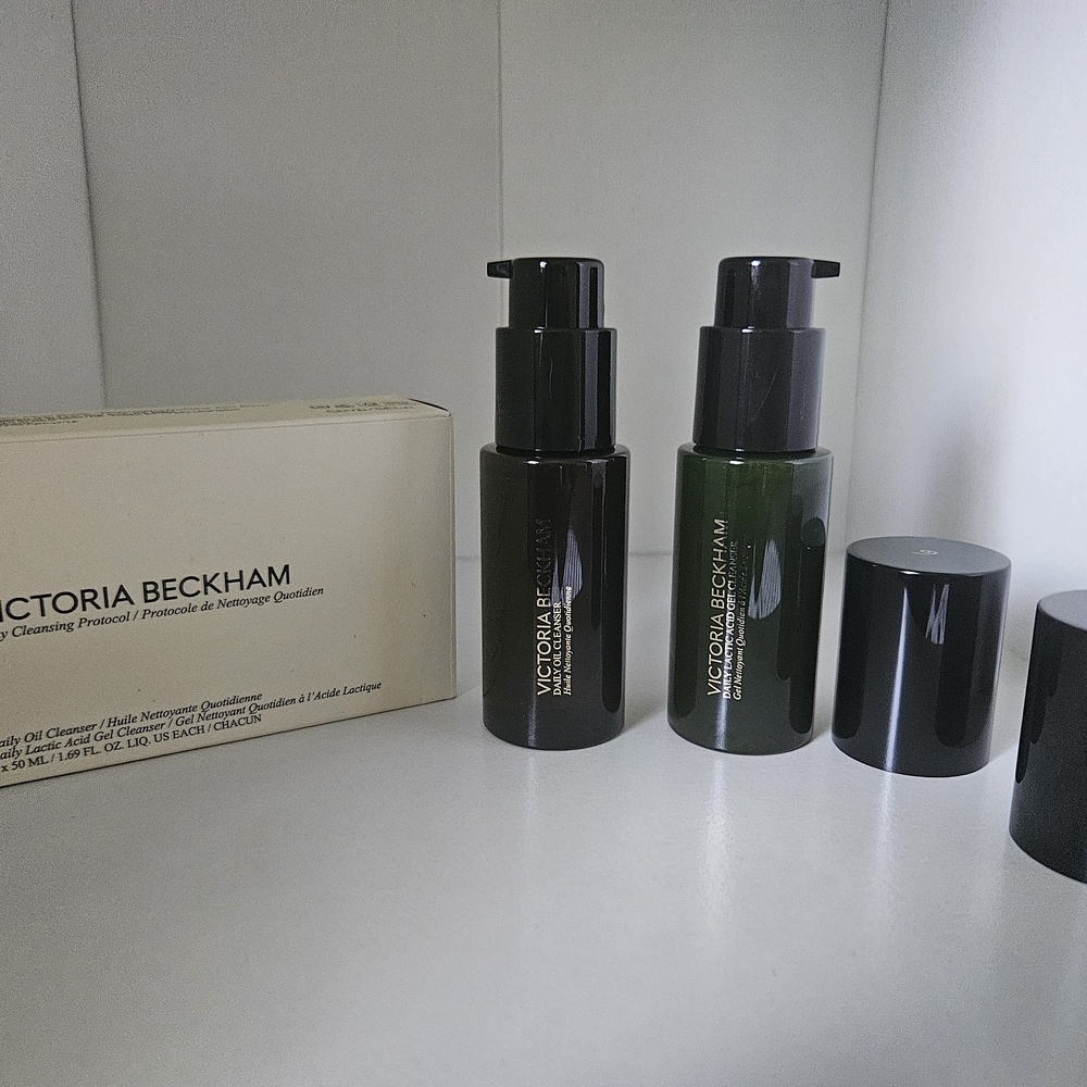 Victoria Beckham Beauty Bundle - Picture 4 of 8